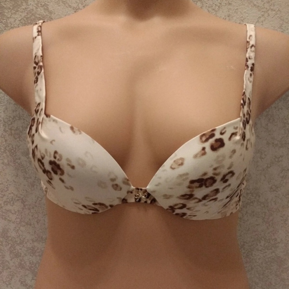 Victoria's Secret Cream and Brown Leopard Print Padded Push Up Bra